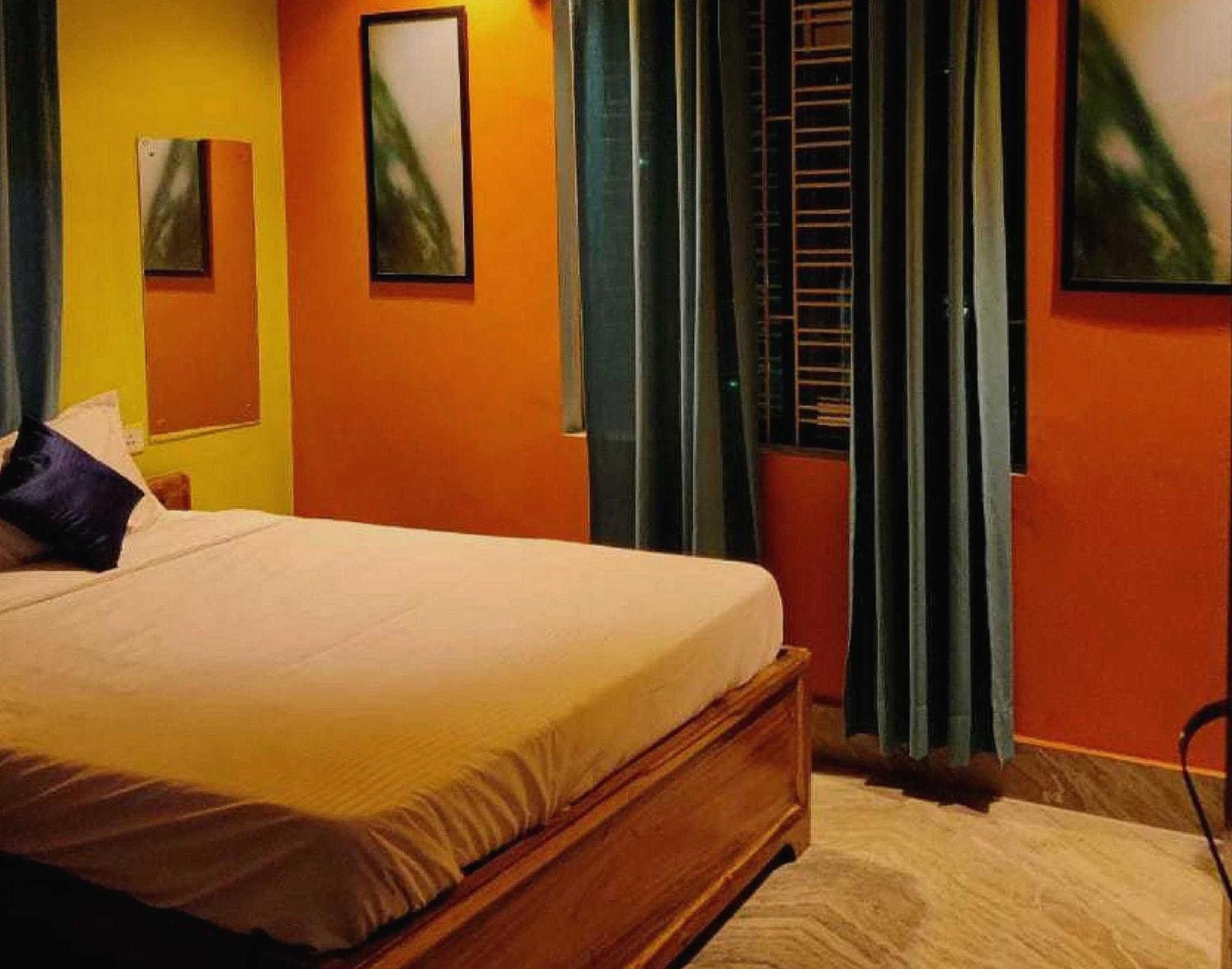 Hotel O Housefull Residency Khandagiri Exterior photo